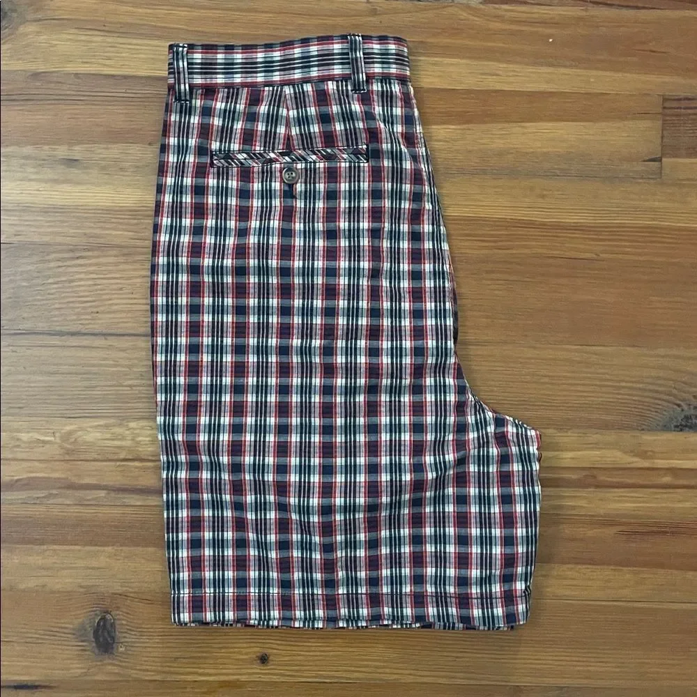 Tommy Hilfiger Vintage Red Black Plaid Pleated Shorts Mens Size 36